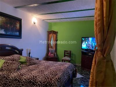 Casa en venta en Buenos Aires, Bogotá · foto 2 de 8
