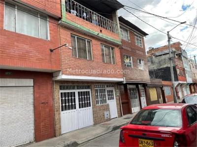 Casa de 5 alcobas en venta en Olaya, Bogotá, 200 m² · foto 2 de 19
