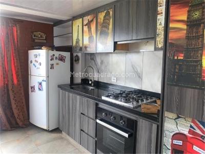 Casa de 5 alcobas en venta en Quiroga Sur, Bogotá, 325 m² · foto 17 de 20