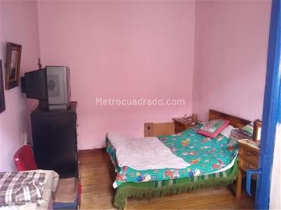 Casa de 5 alcobas en venta en Las Brisas, Bogotá, 164 m² · foto 9 de 20