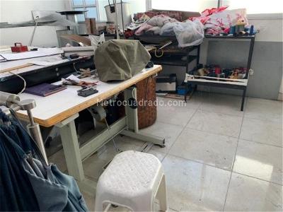 Casa de 5 alcobas en venta en Engativa, Bogotá, 369 m² · foto 13 de 18