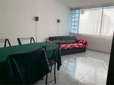 Casa de 5 alcobas en venta en Engativa, Bogotá, 369 m² · foto 16 de 18