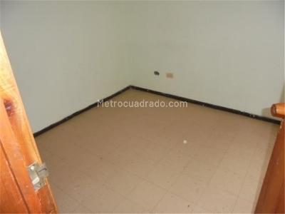 Casa de 5 alcobas en venta en Bochica Sur, Bogotá, 251 m² · foto 9 de 20