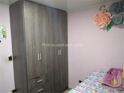 Casa de 5 alcobas en venta en Marco Fidel Suarez, Bogotá, 737 m² · foto 5 de 20