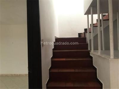 Casa de 5 alcobas en venta en Las Mercedes, Bogotá, 230 m² · foto 20 de 20
