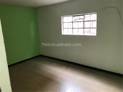 Casa de 5 alcobas en venta en San Vicente Sur Oriente, Bogotá, 160 m² · foto 11 de 15