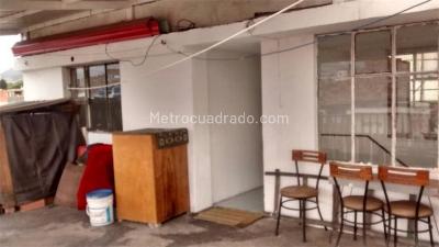 Casa de 5 alcobas en venta en Centenario, Bogotá, 766 m² · foto 5 de 20