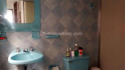 Casa de 5 alcobas en venta en Centenario, Bogotá, 766 m² · foto 18 de 20