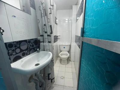 Casa de 5 alcobas en venta en Kennedy Central, Bogotá, 372 m² · foto 2 de 19
