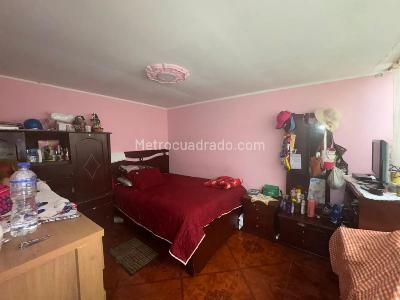 Casa de 5 alcobas en venta en Diana Turbay, Bogotá, 223 m² · foto 6 de 20
