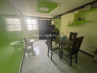 Casa de 5 alcobas en venta en Diana Turbay, Bogotá, 223 m² · foto 15 de 20