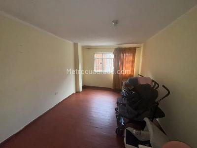 Casa de 5 alcobas en venta en Diana Turbay, Bogotá, 223 m² · foto 18 de 20