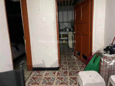 Casa de 5 alcobas en venta en Olaya, Bogotá, 500 m² · foto 10 de 15