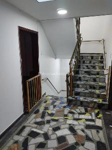 Casa de 5 alcobas en venta en Country Sur, Bogotá, 372 m² · foto 11 de 15