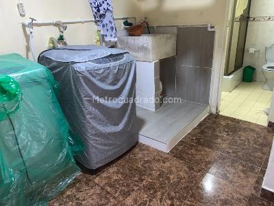Casa de 5 alcobas en venta en La Maria, Bogotá, 451 m² · foto 7 de 20