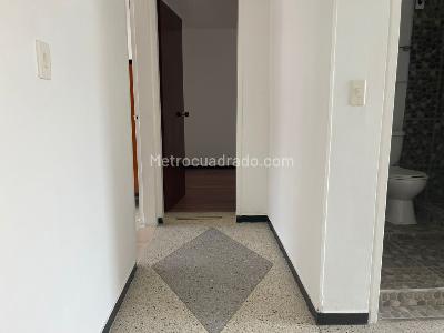 Casa de 5 alcobas en venta en San Jose Sur, Bogotá, 499 m² · foto 8 de 20