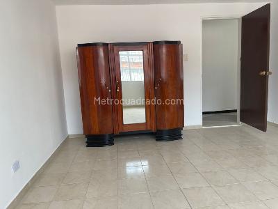 Casa de 5 alcobas en venta en San Jose Sur, Bogotá, 499 m² · foto 16 de 20
