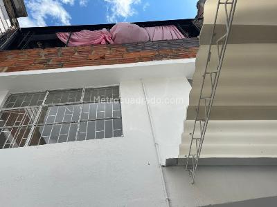 Casa de 5 alcobas en venta en San Jose Sur, Bogotá, 499 m² · foto 18 de 20