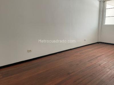 Casa de 5 alcobas en venta en San Jose Sur, Bogotá, 499 m² · foto 19 de 20