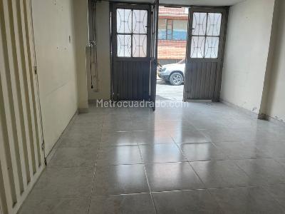 Casa de 5 alcobas en venta en San Jose Obrero, Bogotá, 100 m² · foto 2 de 14