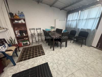 Casa en venta en Las Cruces, Bogotá · foto 9 de 16