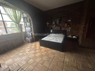 Casa en venta en Las Cruces, Bogotá · foto 3 de 16