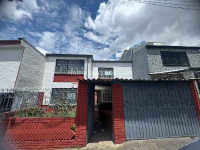Casa de 5 alcobas en venta en Velodromo, Bogotá, 168 m² · foto 2 de 20