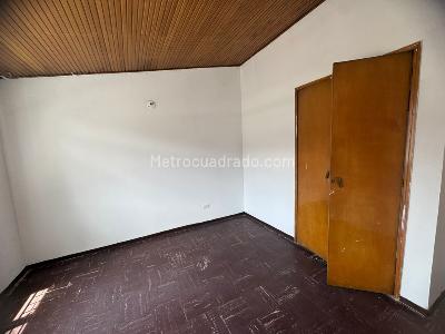 Casa de 5 alcobas en venta en Velodromo, Bogotá, 168 m² · foto 8 de 20