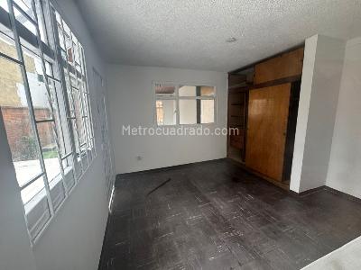 Casa de 5 alcobas en venta en Velodromo, Bogotá, 168 m² · foto 13 de 20