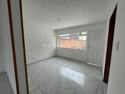 Casa de 5 alcobas en venta en Velodromo, Bogotá, 168 m² · foto 15 de 20