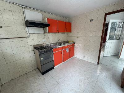 Casa de 5 alcobas en venta en Velodromo, Bogotá, 168 m² · foto 18 de 20