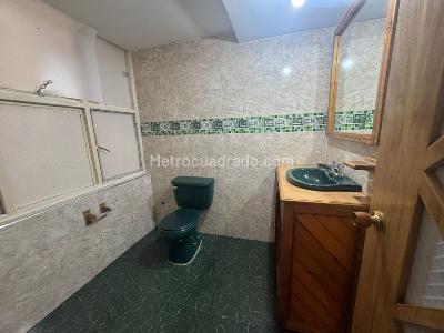 Apartamento en venta en Ciudad Berna, Bogotá · foto 9 de 18