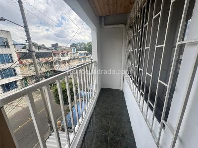 Apartamento en venta en Ciudad Berna, Bogotá · foto 10 de 18