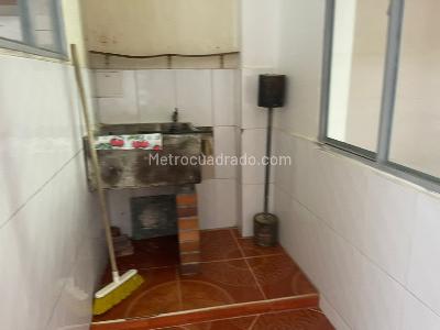 Casa de 5 alcobas en venta en La Francia, Bogotá, 420 m² · foto 11 de 20