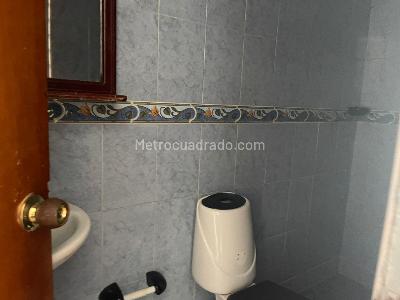 Casa de 5 alcobas en venta en La Francia, Bogotá, 420 m² · foto 15 de 20