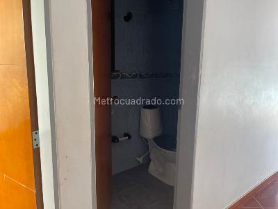 Casa de 5 alcobas en venta en La Francia, Bogotá, 420 m² · foto 18 de 20