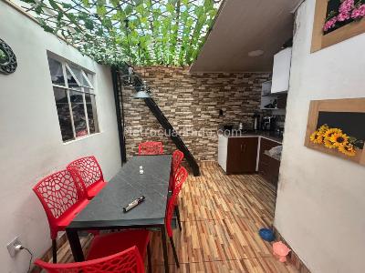 Casa de 5 alcobas en venta en Luna Park, Bogotá, 150 m² · foto 7 de 17