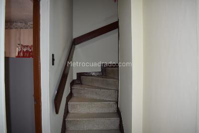 Casa de 5 alcobas en venta en Jazmin, Bogotá, 254 m² · foto 19 de 20