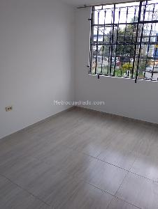 Casa de 5 alcobas en venta en Centenario, Bogotá, 130 m² · foto 7 de 20