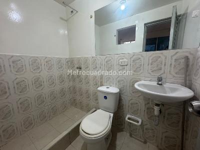 Casa de 5 alcobas en venta en La Reforma, Bogotá, 266 m² · foto 11 de 19