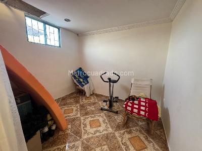 Casa de 5 alcobas en venta en La Reforma, Bogotá, 266 m² · foto 17 de 19