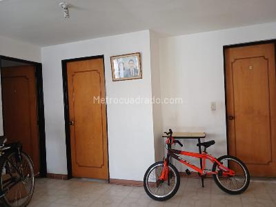 Casa de 5 alcobas en venta en Santander, Bogotá, 210 m² · foto 11 de 20
