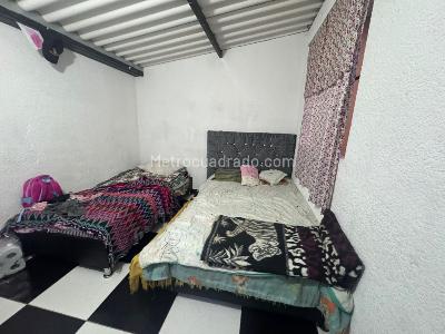 Casa en venta en Ciudad Jardin Sur, Bogotá · foto 8 de 14