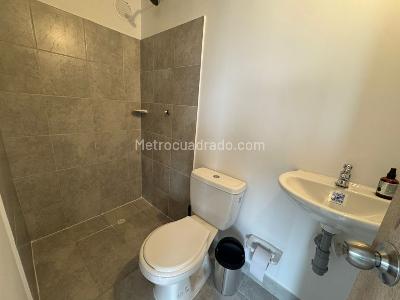 Apartamento en venta en Usatama, Bogotá · foto 6 de 7