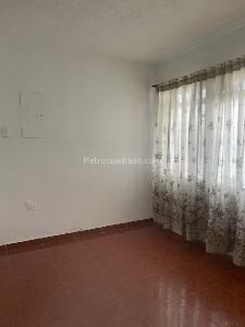 Casa de 5 alcobas en venta en Gustavo Restrepo, Bogotá, 400 m² · foto 2 de 20