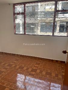 Casa de 5 alcobas en venta en Gustavo Restrepo, Bogotá, 400 m² · foto 15 de 20