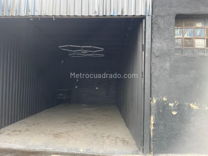 Lote en Arriendo, Santander Sur, Bogotá D.C. - Más