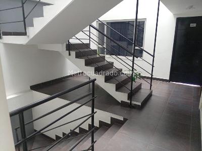 Apartaestudio en arriendo en Centenario, Bogotá, 45 m² · foto 2 de 9