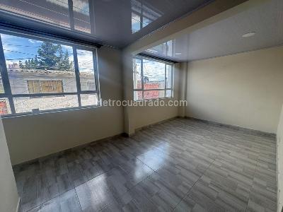 Casa en venta en Las Lomas, Bogotá · foto 13 de 18