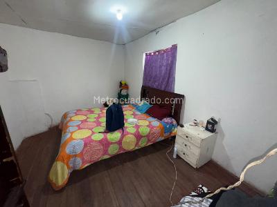Casa de 5 alcobas en venta en Las Cruces, Bogotá, 150 m² · foto 9 de 11